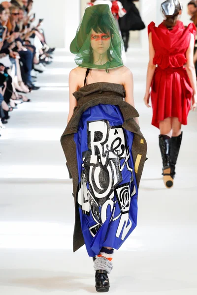 Look 6